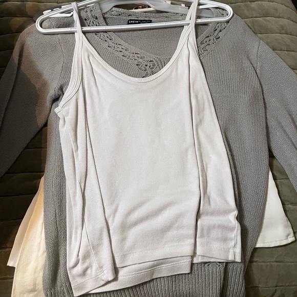 White tank - Picture 1 of 1